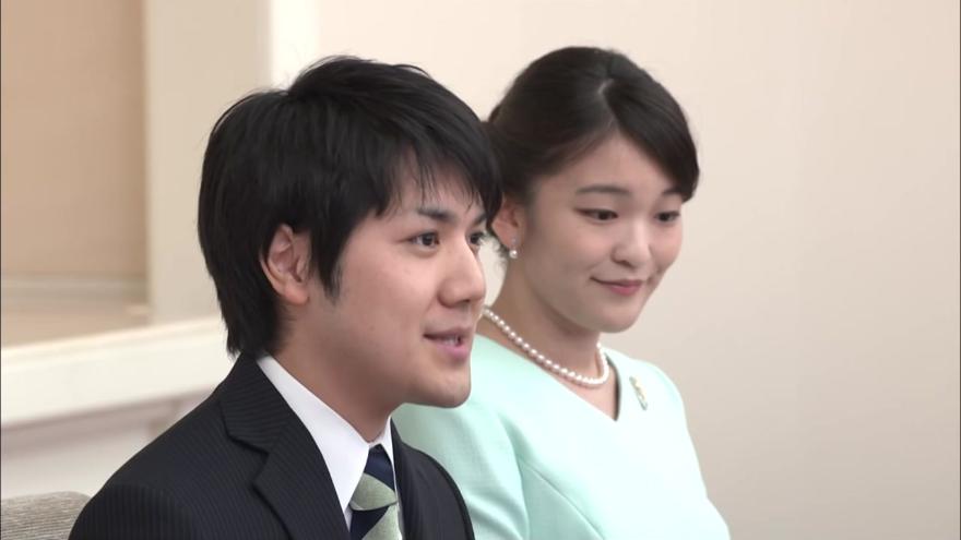 국제]논란 이어진 日 공주 결혼...마지못해 인정한 아버지 | Ytn